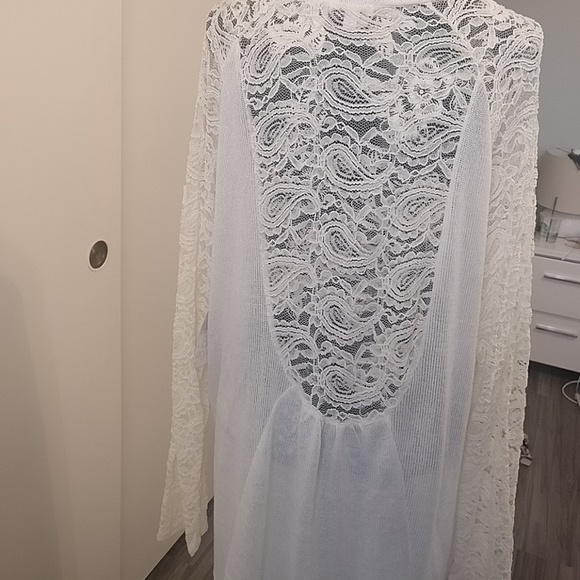 Sweater - Picture 5 of 7